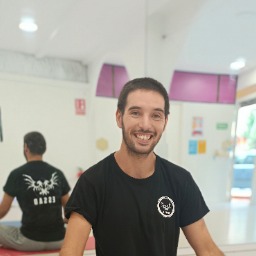 Naguel  Dias